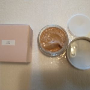 Jones road what the foundation light